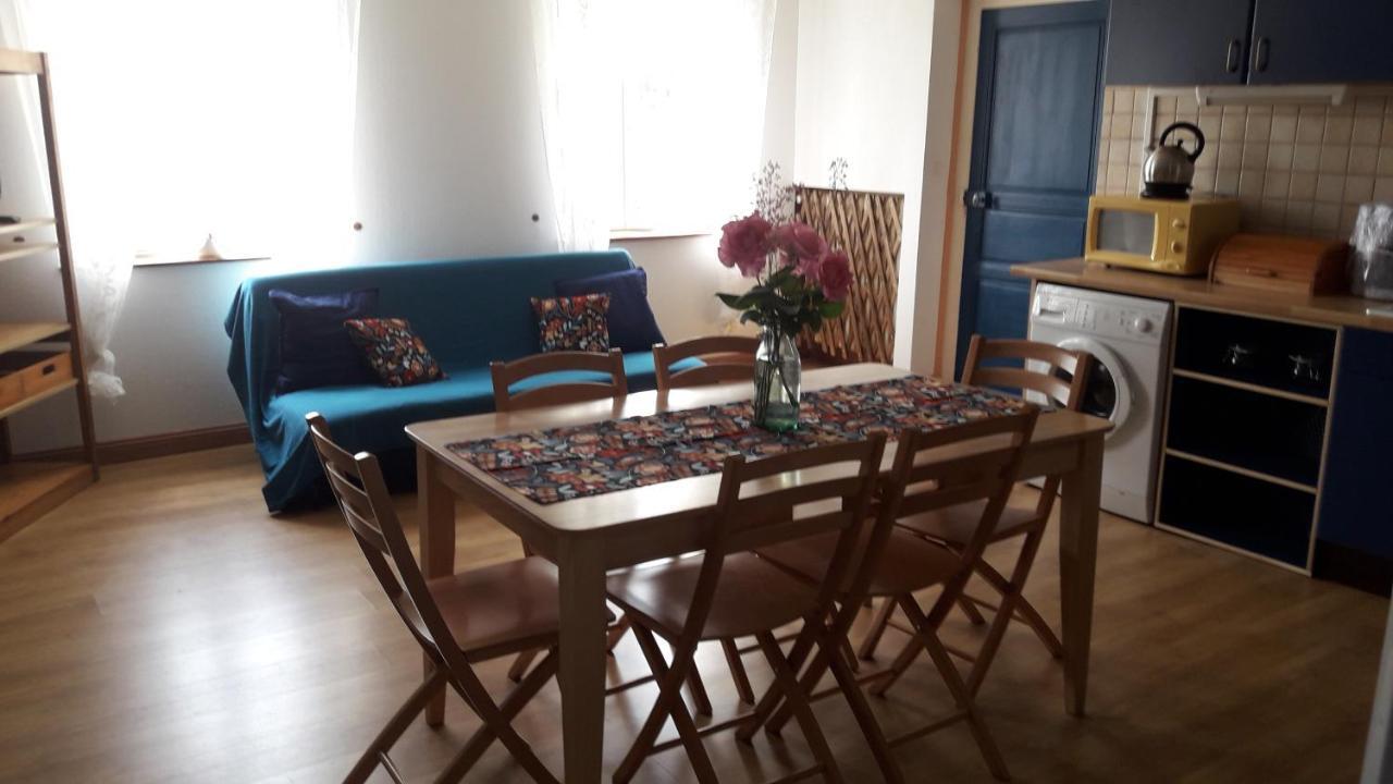 Apartmán Bonnefontaine, Meubles De Tourisme Rimogne Exteriér fotografie
